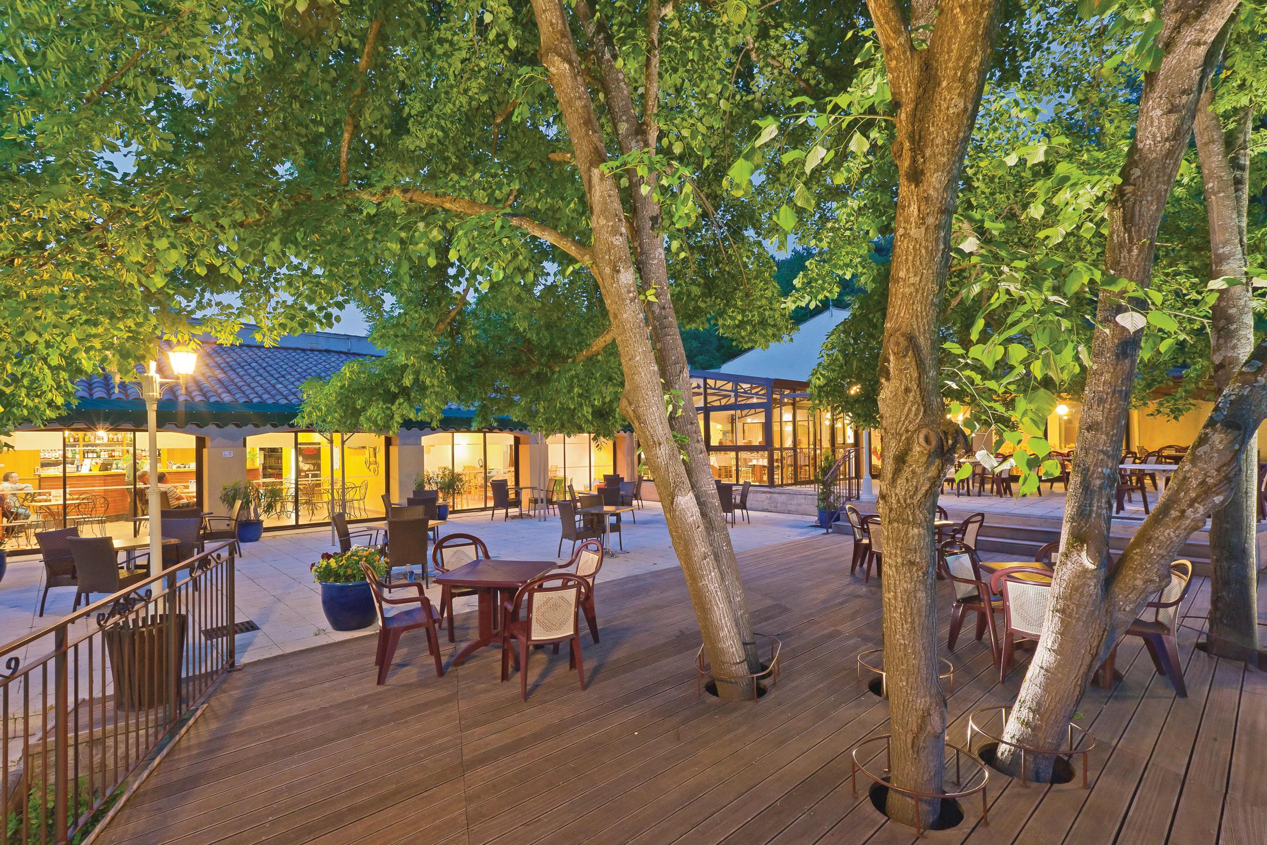 Club Vacances Bleues Domaine De Chateau Laval Greoux-les-Bains Ngoại thất bức ảnh